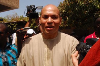 Sénégal : Allergique à  la chaleur en prison, Karim Wade hospitalisé trois fois